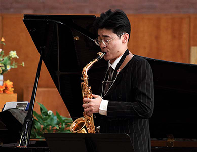 Jichen Zhang in concert 2022